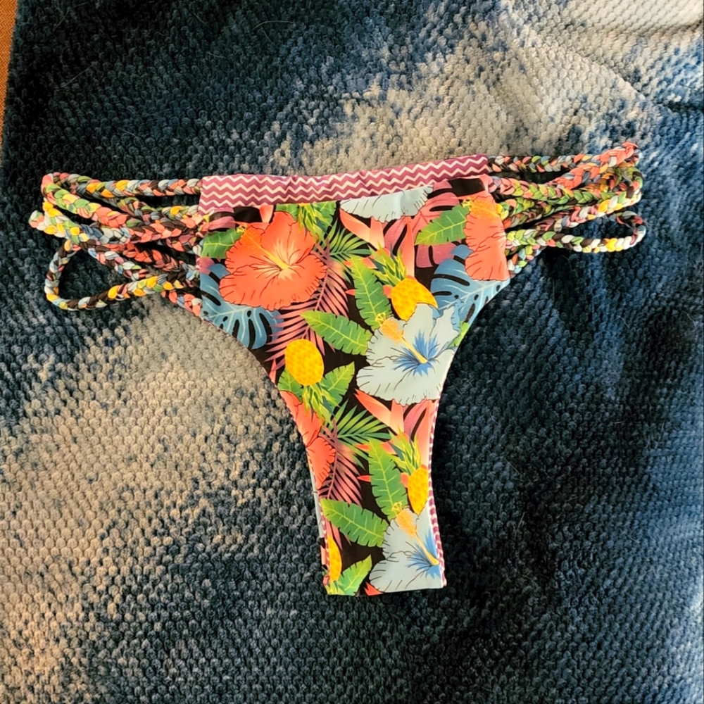 Moana Bikini Heated Tropics Bottoms in L